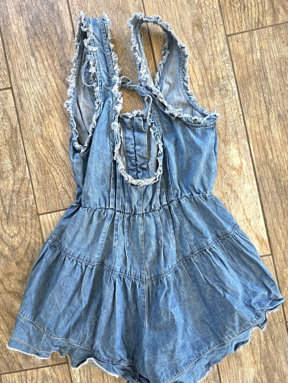 We The Free Nikita Denim Romper Free People Sz Xs 0 2 - Picture 2 of 4